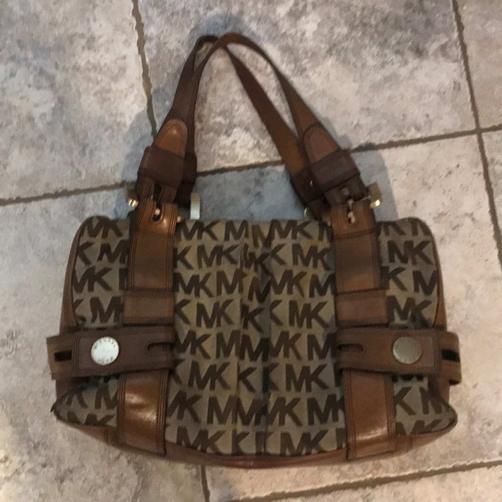 Michael Kors purse